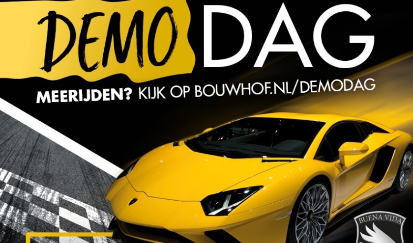 Klanten van Bouwhof maken kans om plaats te nemen in een Lamborghini Aventador S voor een ritje door Zoetermeer.