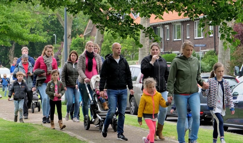 Er zijn voor de avondwandelvierdaagse van deze week 120 aanmeldingen meer dan vorig jaar (foto: Ot Douwes).