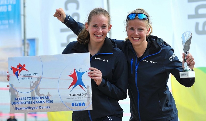 De Zoetermeerse Lindy Schouten (l.) en Lyn de Jong (uit Wateringen). Foto: pr