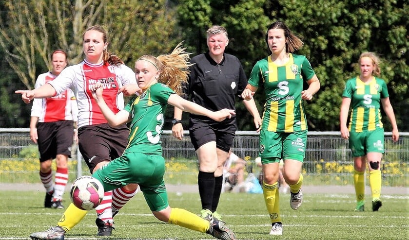 Sam Wouters (RKAVV Vrouwen) viel zaterdag verdienstelijk in tegen de ADO Den Haag Vrouwen Beloftes (foto: AW).