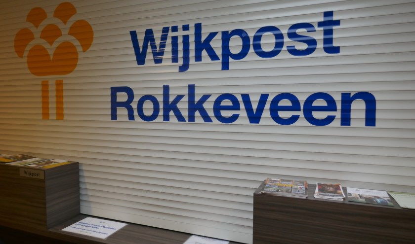 De gesloten balie van de wijkpost Rokkeveen aan Nathaliegang. Foto: Jan van Es
