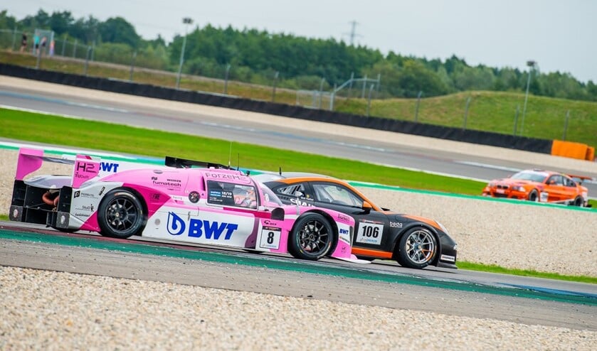 De waterstofracewagen Forze VIII accelereert naar 100 km/h binnen 4 seconden en bereikt snelheden van boven de 210 km/h (foto: pr).