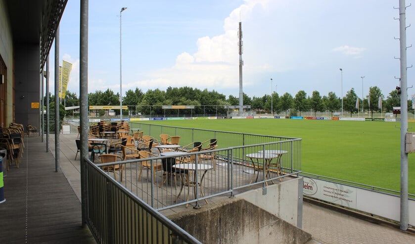 Het hoofdveld van SV Nootdorp wordt een zogenoemd wetra-veld, waarop een hogere belasting mogelijk is.