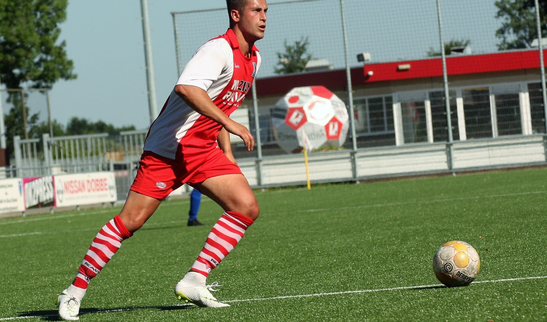 RKAVV-debutant Mike van Toor scoorde meteen 1-0 (archieffoto: AW).