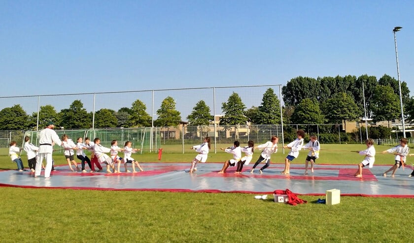 Buiten budo trainen in plaats van jaarlijks kamp met Hemelvaart (foto: pr).