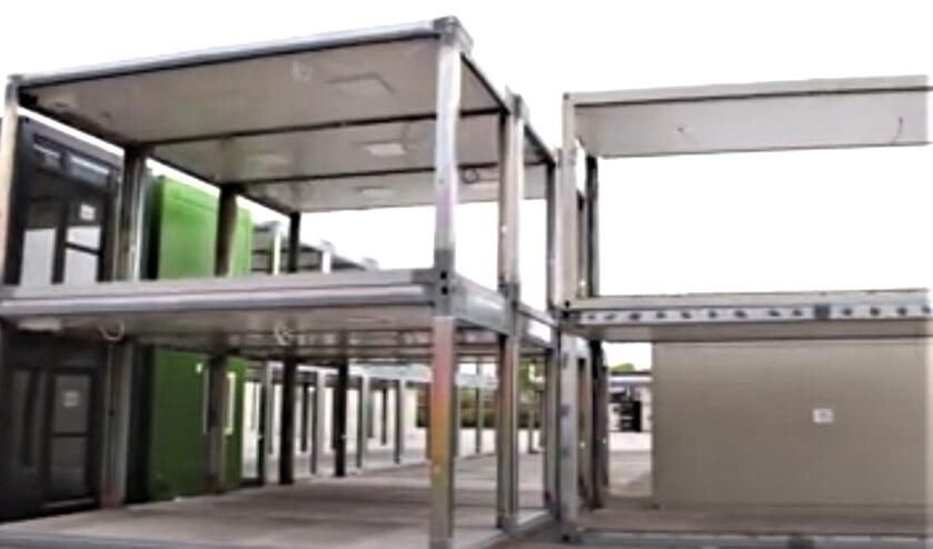 De opvang in aanbouw (still Youtube/DoneerEenDorp.nl).