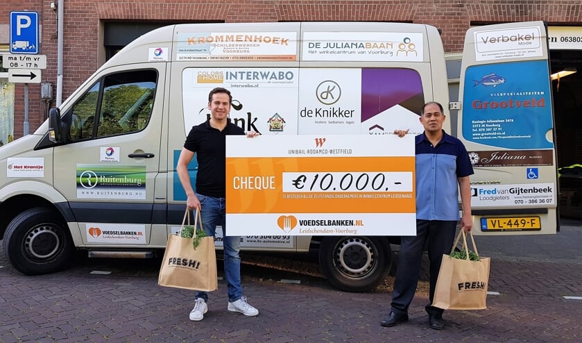 Dankzij een gift van €10.000 aan levensmiddelen van Unibail-Rodamco-Westfield bevatte het pakket diverse luxe producten (foto: pr).