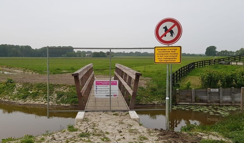 Eerder sloot aannemer Dijkencombi het Laarzenpad in de Nieuwe Driemanspolder af voor wandelaars en honden.