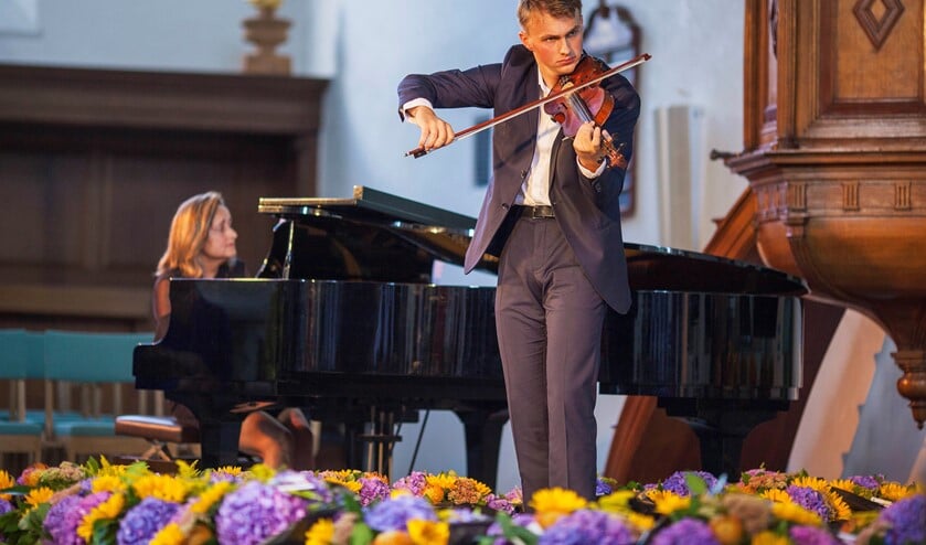 Viooltalent Jerguš Cermák op het Huygens Festival in 2019 (foto: Hilbert Krane).