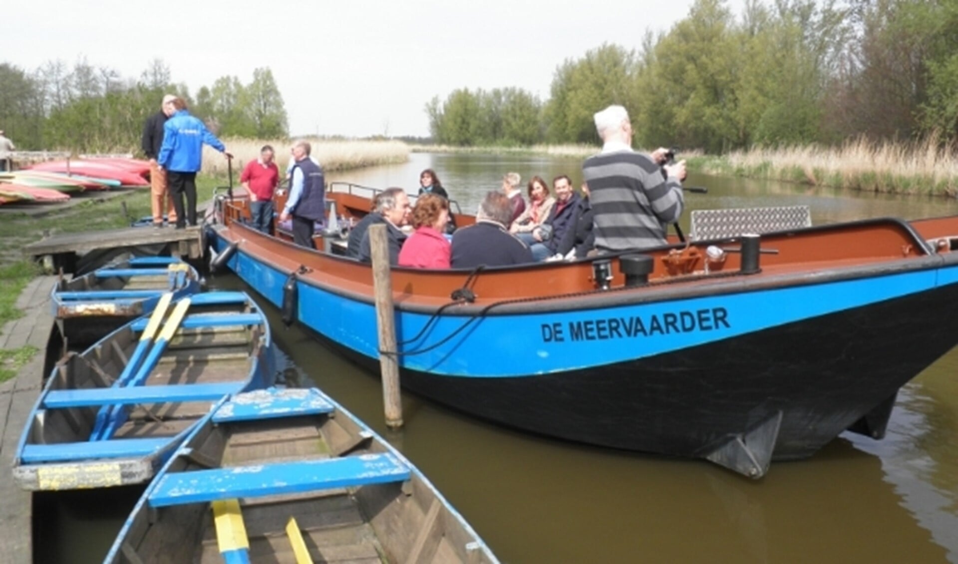 Rondvaartboot De Meervaarder vertrekt vanaf de aanlegplaats bij boerderij 't Geertje. Foto Kees van Rongen