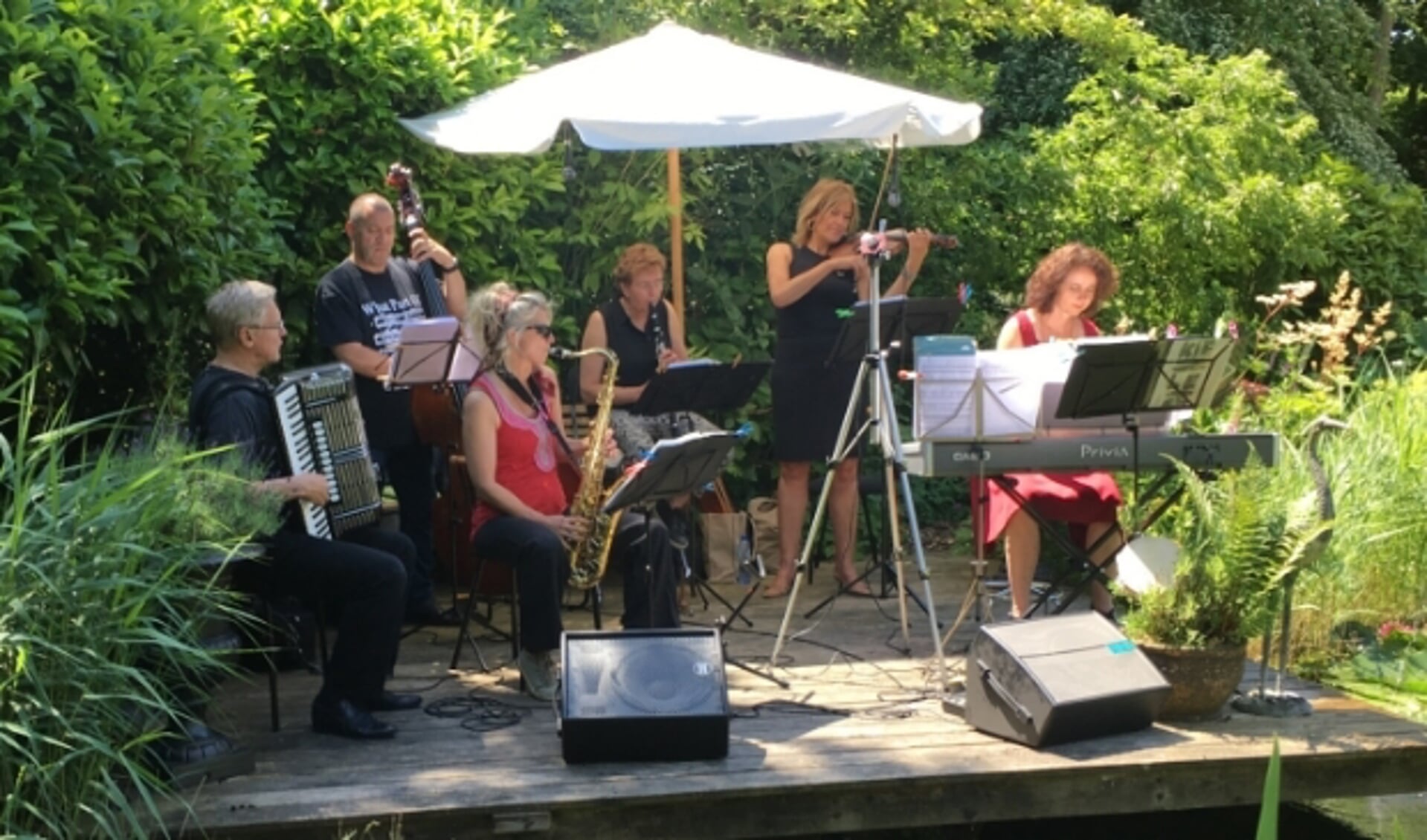 Zang- en muziekgezelschap Klezbez treedt zaterdag 3 oktober op in de Bleiswijkse dorpskerk.