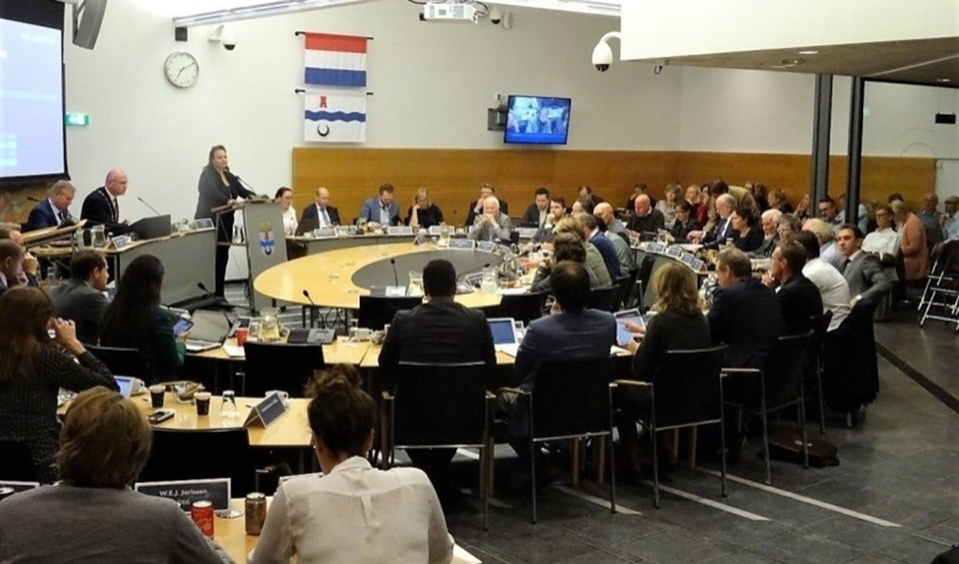 De gemeenteraad bijeen in vergadering (archieffoto).
