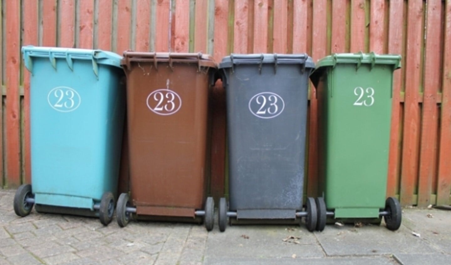 4 afvalbakken