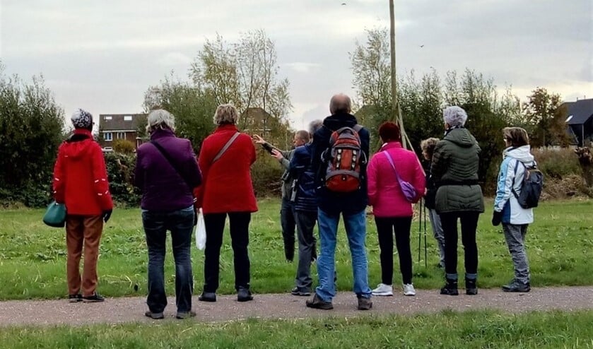 <p>Vanwege de privacy van de mantelzorgers is de foto vanaf de achterzijde genomen.</p>