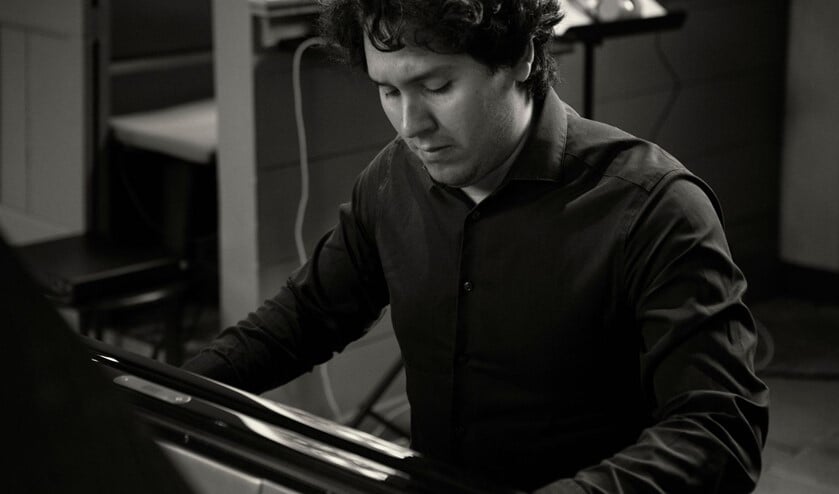 Koffieconcert door Aarón Ormazo Vera.