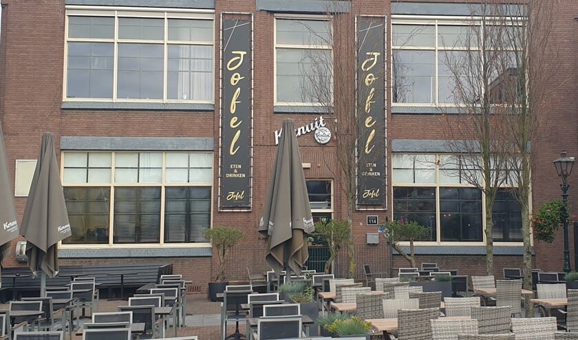 <p>Na een avondje uit raakte diverse mensen besmet met corona. </p>