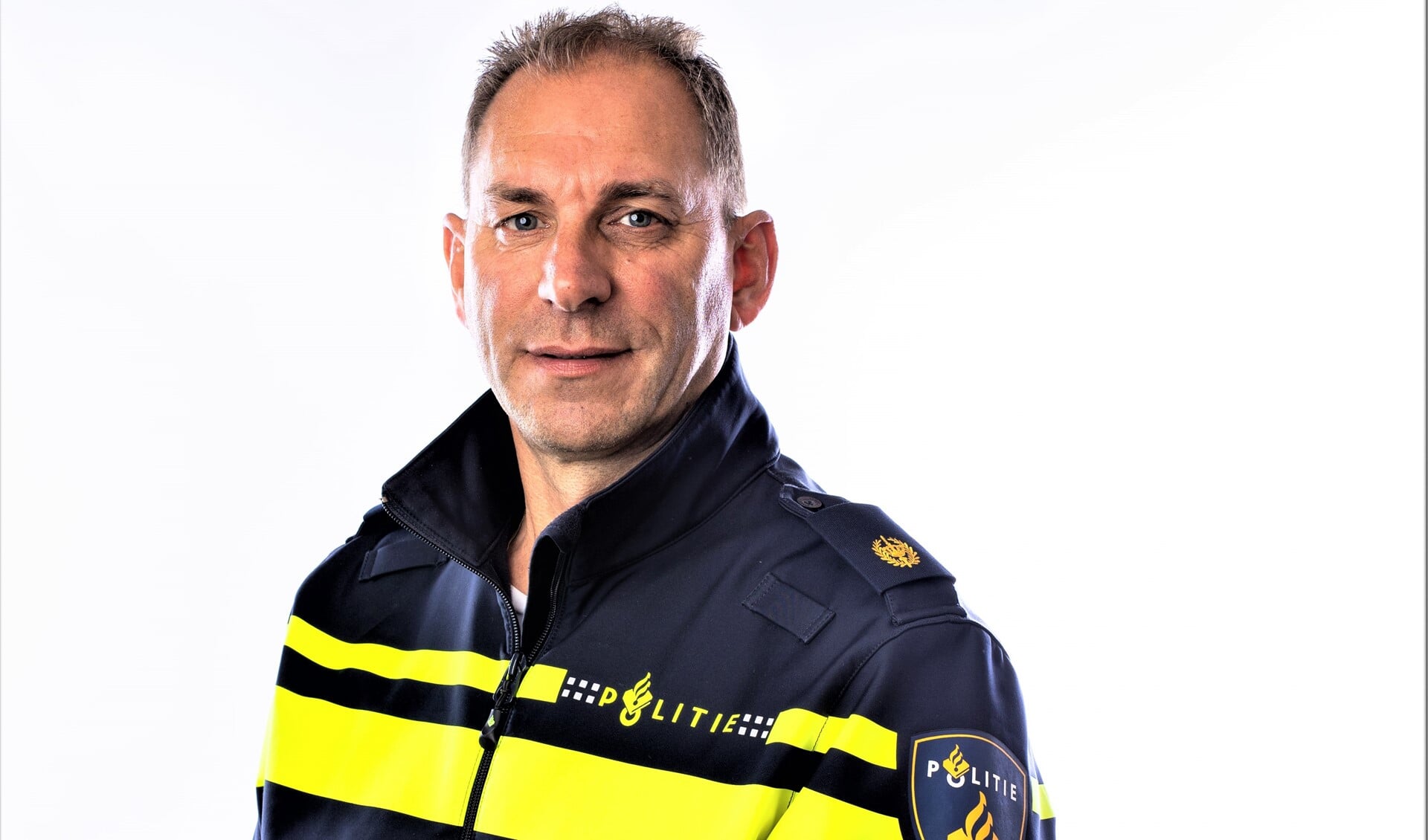 De wijkagent voor de wijk Voorburg Midden is Henk Broekhof (58).