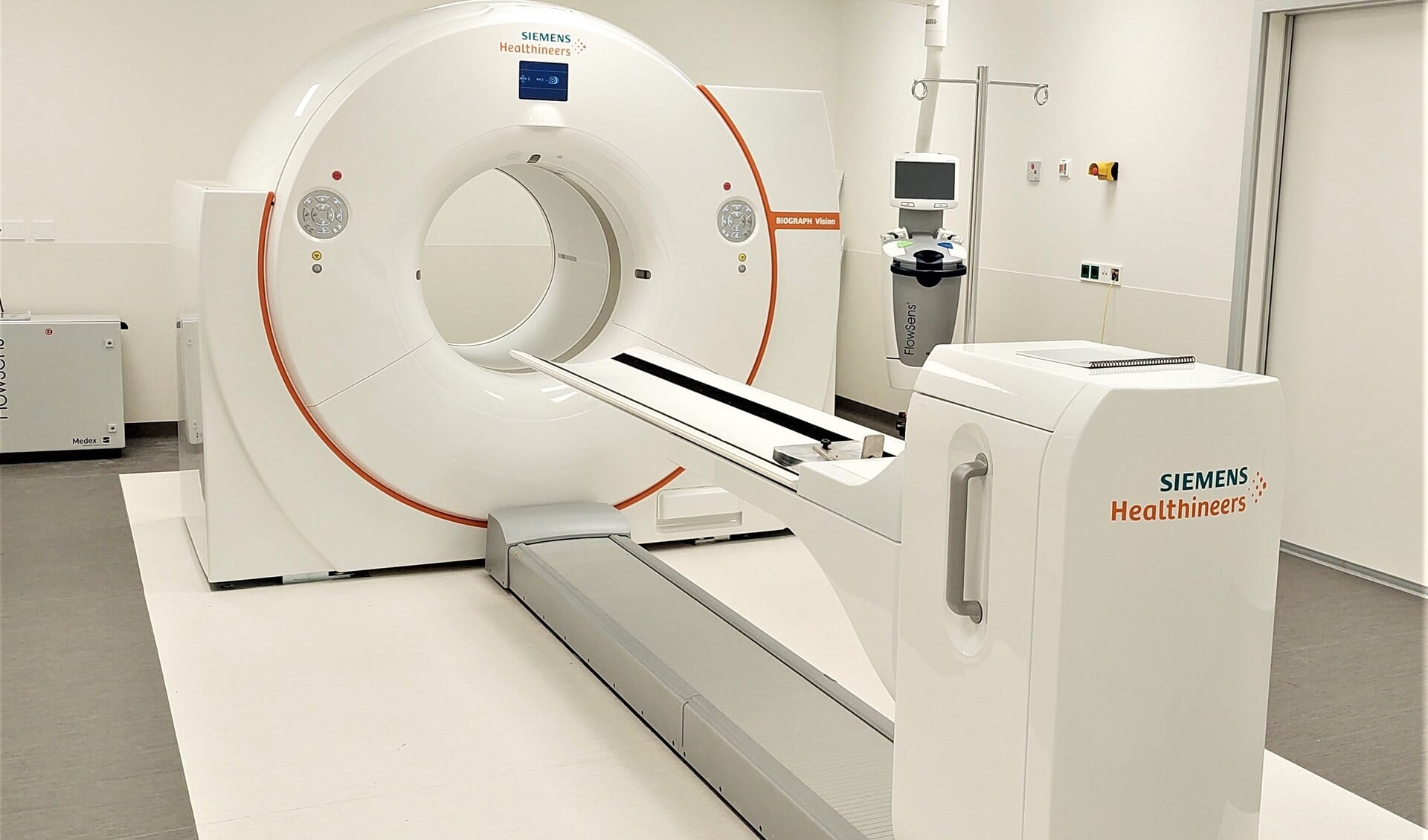 De gloednieuwe PET-CT scanner die geplaatst is in HMC Antoniushove in Leidschendam (foto: pr HMC).