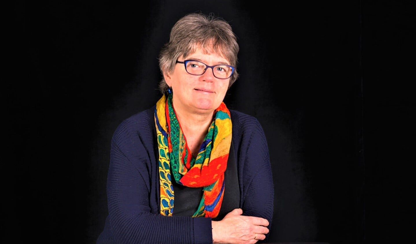 Christin Kliphuis is een veelzijdig schrijfster. Zij schreef 21 kinderboeken, 2 autobiografische boeken en diverse gedichten en blogs. 