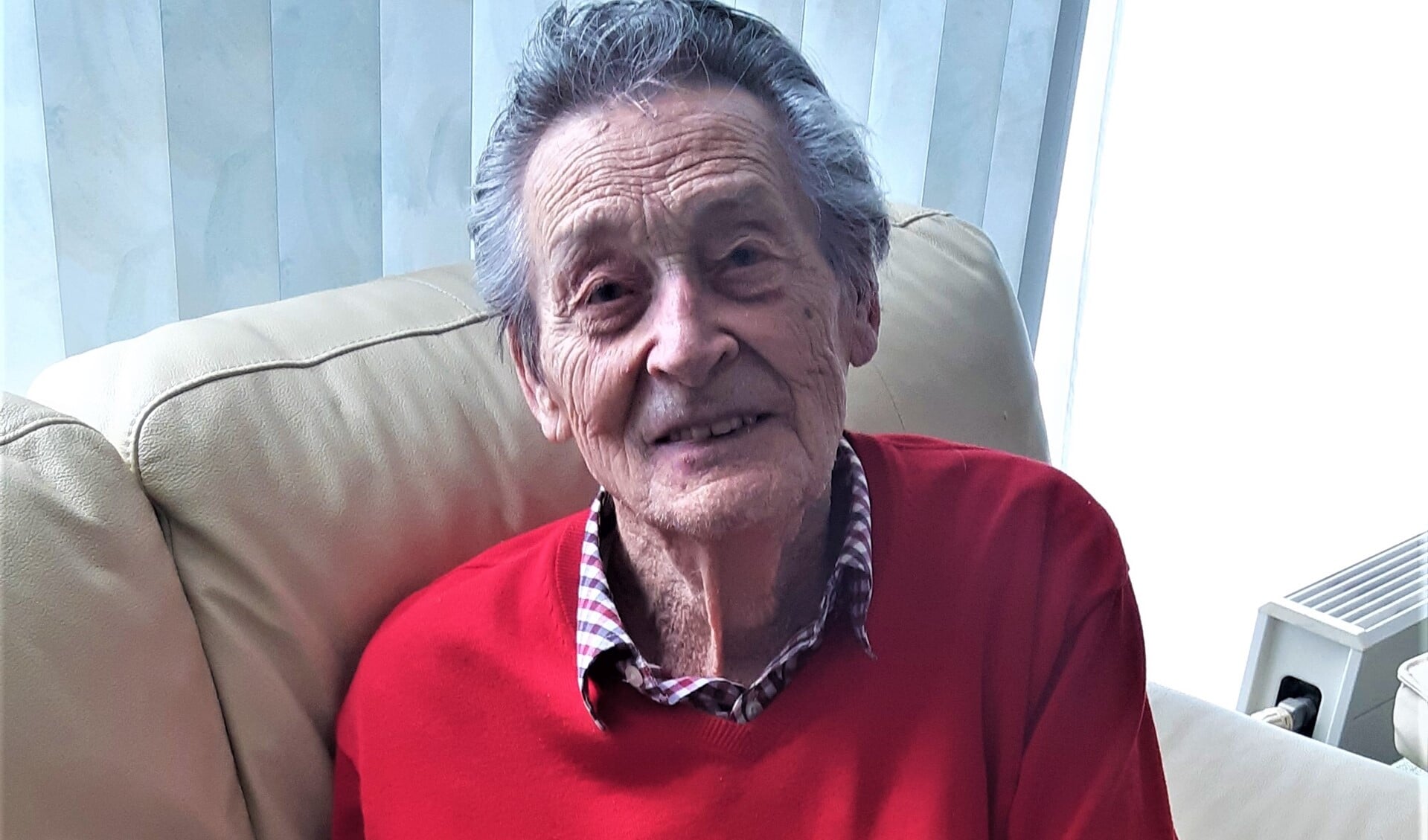 De 93-jarige Hans Valkenburg, geboren in Voorburg en nu woonachtig in Leidschenveen (foto: KW).                                     