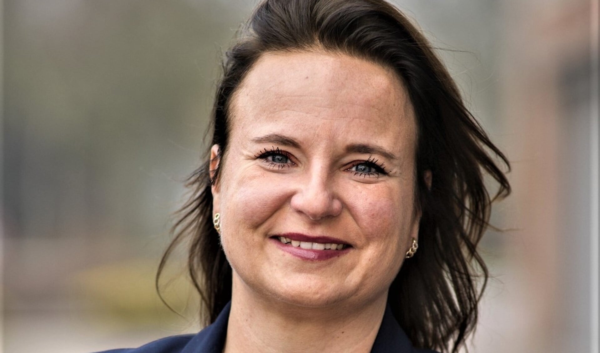 Wethouder Nadine Stemerdink neemt afscheid omdat zij burgemeester van buurgemeente Voorschoten wordt (foto: gemeente LV).