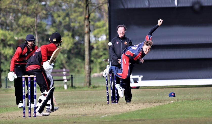 <p>Logan van Beek in actie voor VCC, binnenkort is hij te zien in Engeland (foto: Catch of the Day BV).</p>