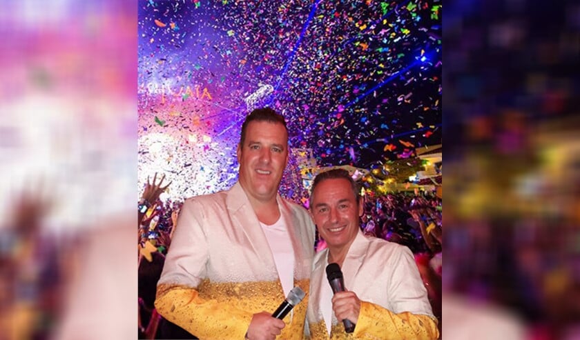 <p>De twee vrienden Peter Vermeeren en Willem Boot komen als de 2V’s naar Midvliet om de nieuwe single ‘Dansen op de tafel’ te laten horen. </p>