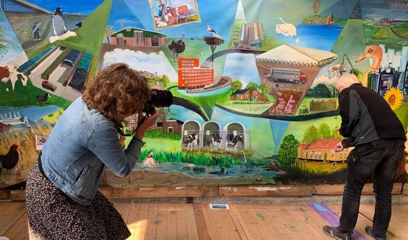 Fotograaf legt vast hoe gewerkt wordt aan Panorama Platteland (foto: Facebook Molenwei).