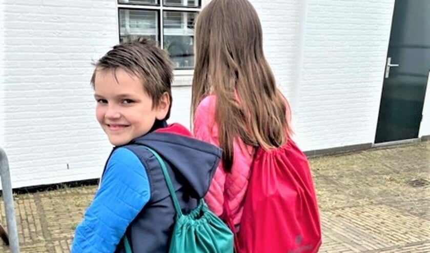 <p>Ongeveer 70 kinderen uit kwetsbare gezinnen kregen, deels via de Voedselbank, een Vakantietas (foto: pr PKN Leidschendam-Voorburg).</p>