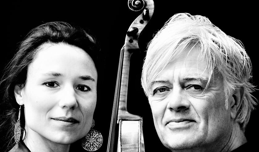 <p>Robert Jan Stips & Marieke Brokamp trekken met een verrassend piano-viool-programma door het land (foto: Jan-Willem Bullee).</p>