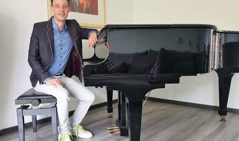 Emile Chappin popelt om de wijken in te gaan, Foto: Robbert Roos