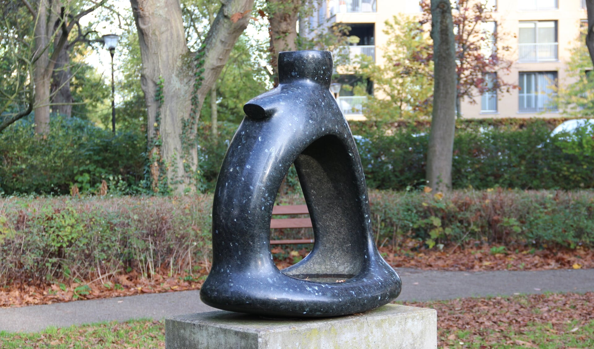 Klankbeeld, Immanuel Klein, 2005 Effathalaan, Den Burghstraat, Park Arentsburgh Voorburg West. 
