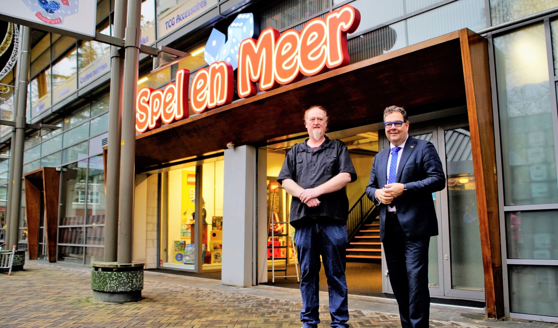 Londen In hoeveelheid Citaat Spel en Meer is de grootste spellenwinkel van Nederland - Adverteren  Zoetermeer | Streekblad | Krant en Online