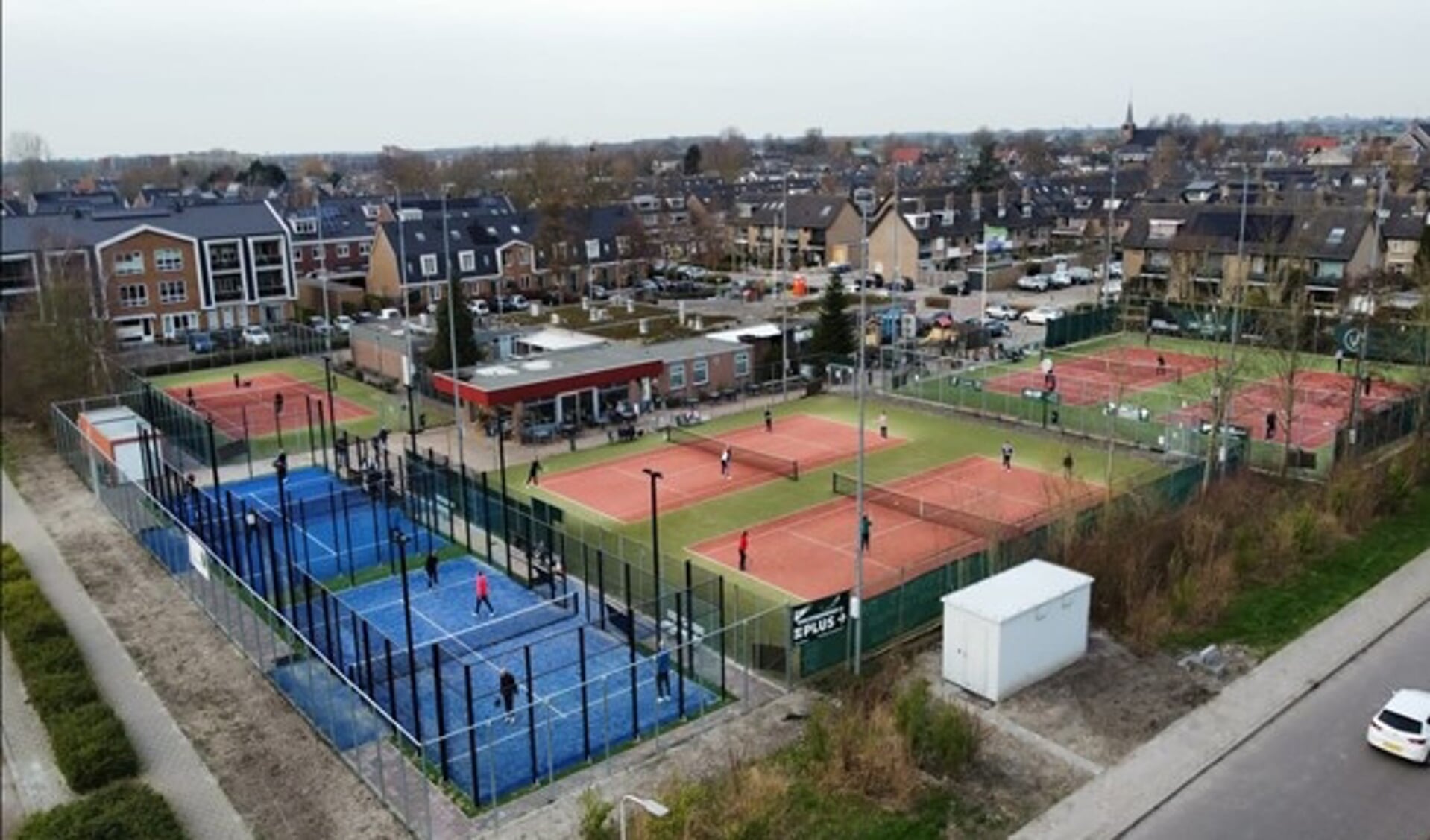 De Benthuizer tennisclub vanuit de lucht.