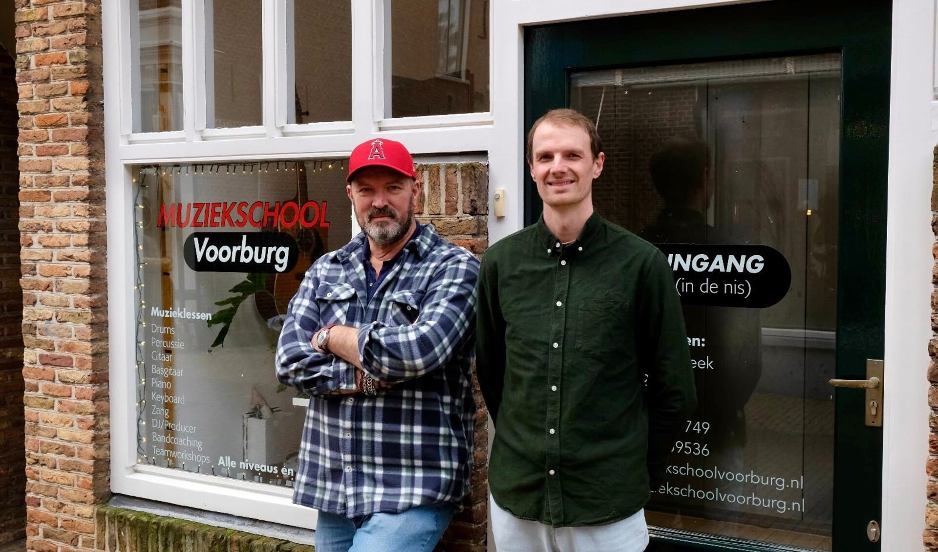 De nieuwe eigenaren van de Muziekschool Voorburg, Frank en Wouter (foto Marius de Moel).