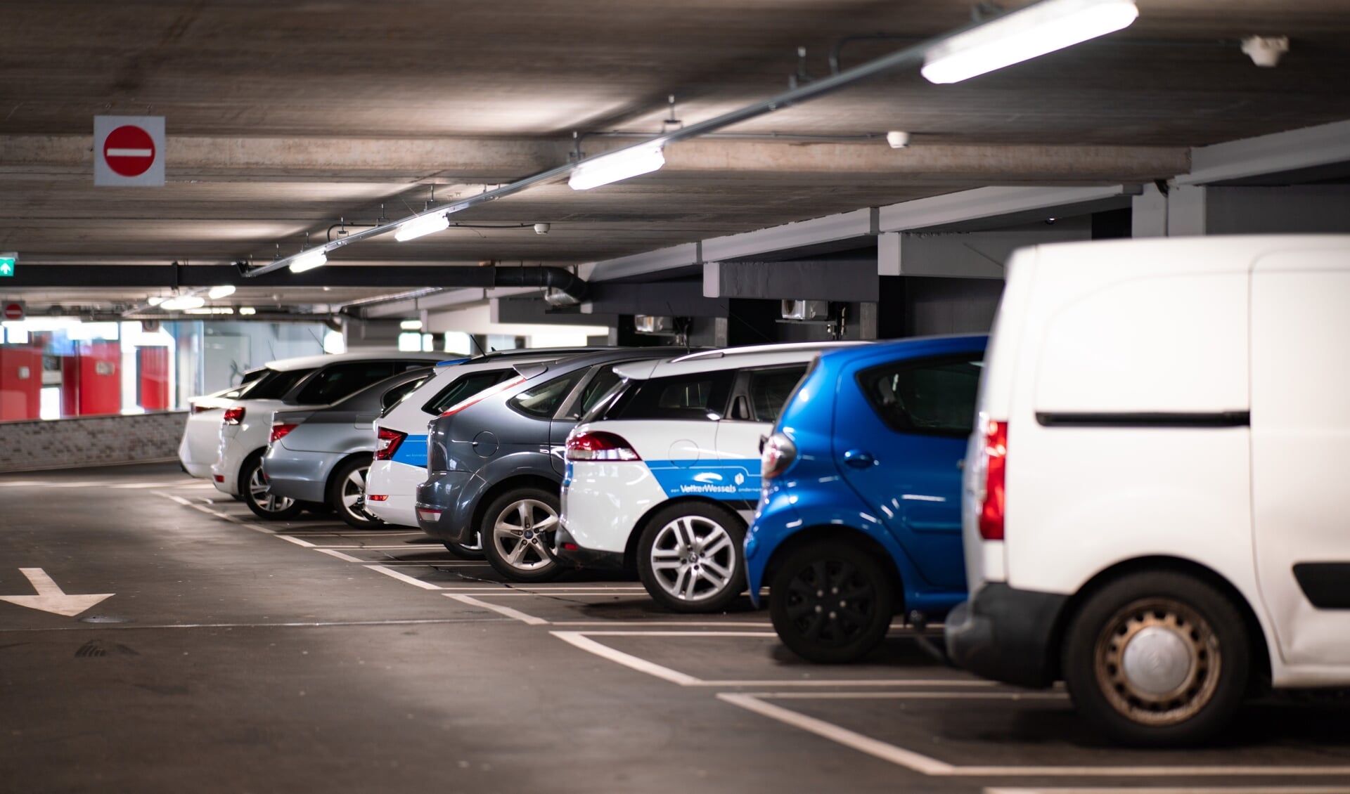 Parkeren Bij Het Vliegveld: Hoe Zorg Je Ervoor Dat Je Niet Te Veel ...