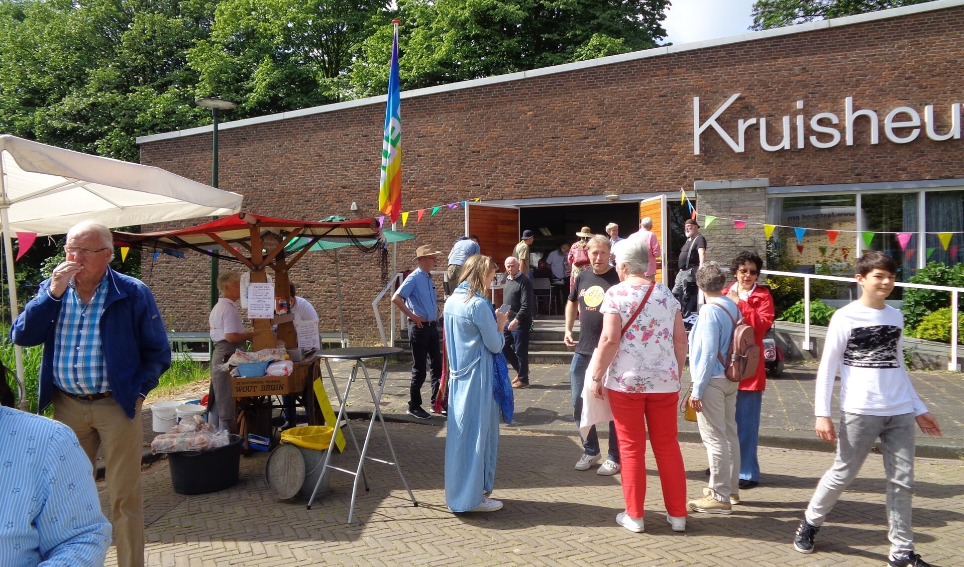 Voorjaarsmarkt bij de Kruisheuvelkerk in Leidschendam (archieffoto).