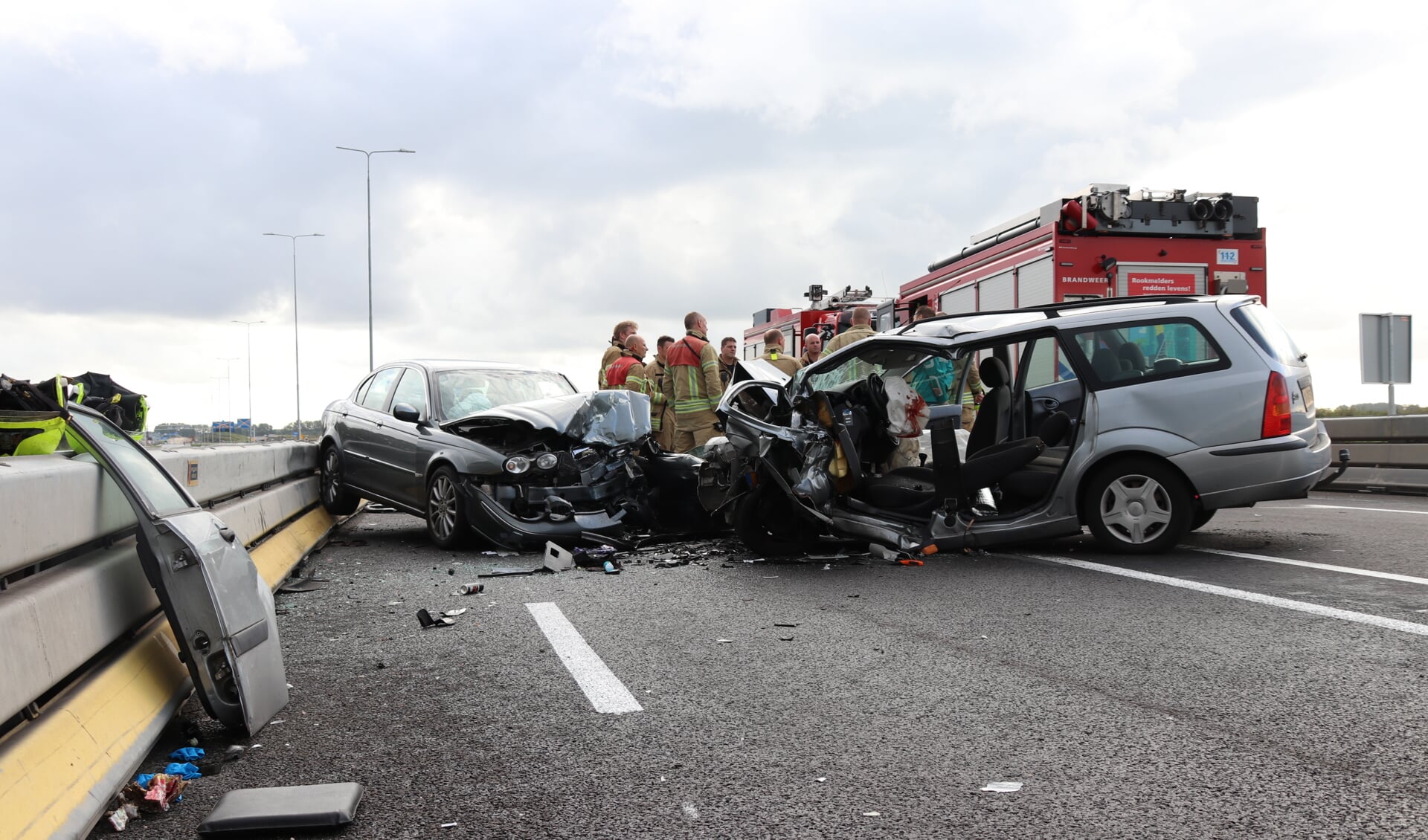 De N209 is regelmatig toneel van ernstige ongevallen, zoals hierboven tijdens een frontale botsing op 3 augustus. De raad wil een nieuw onderzoek naar de veiligheid van de weg. (Foto: Spa Media)