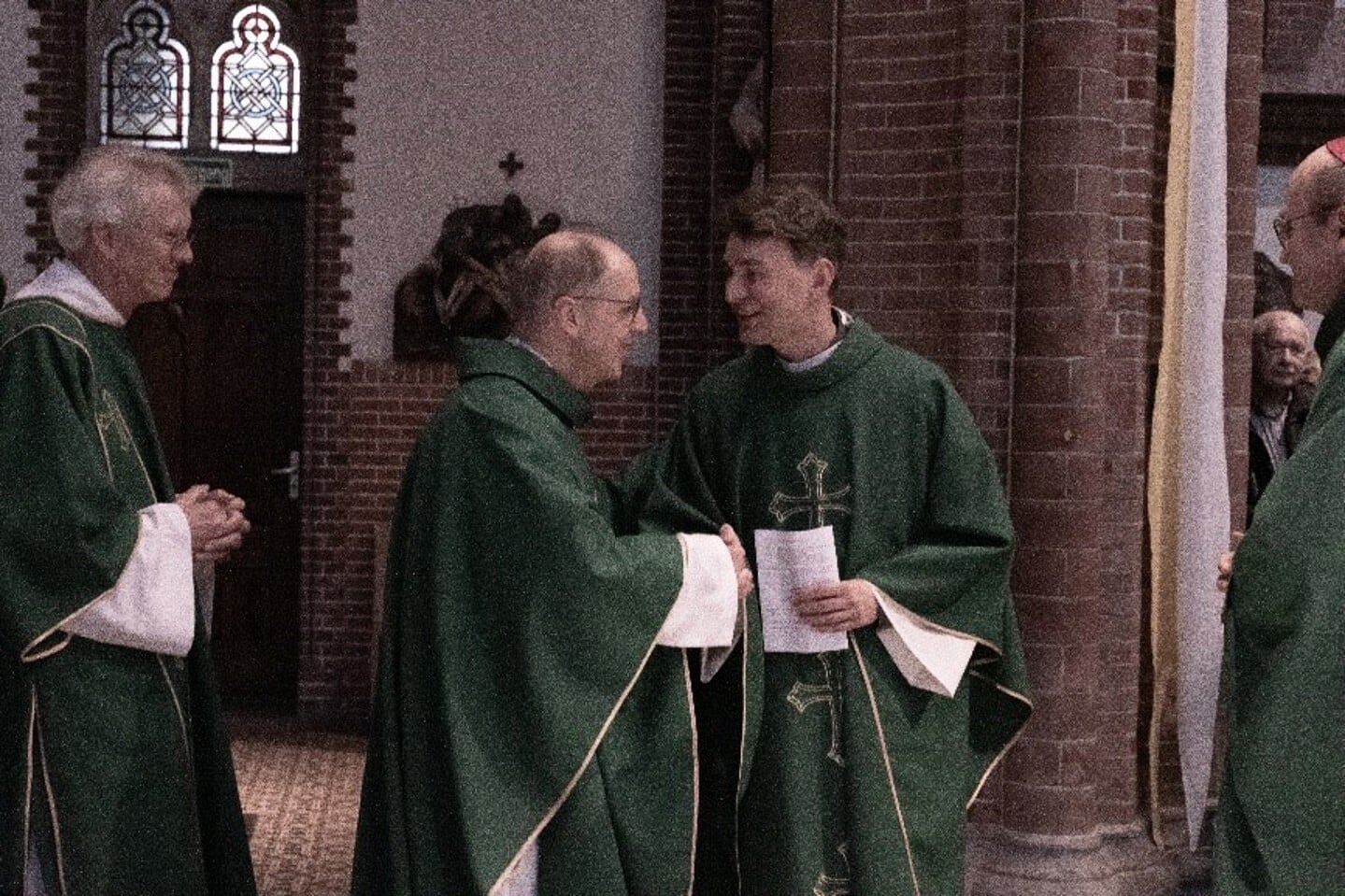 Pastoor Wim Bakker en Pastor Arno Aardoom (fotograaf Willy Nihot). 
