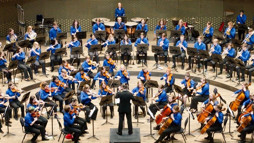 Een deel van het Hofstads JeugdOrkest (VHJO) o.l.v. Sander Vredenborg.