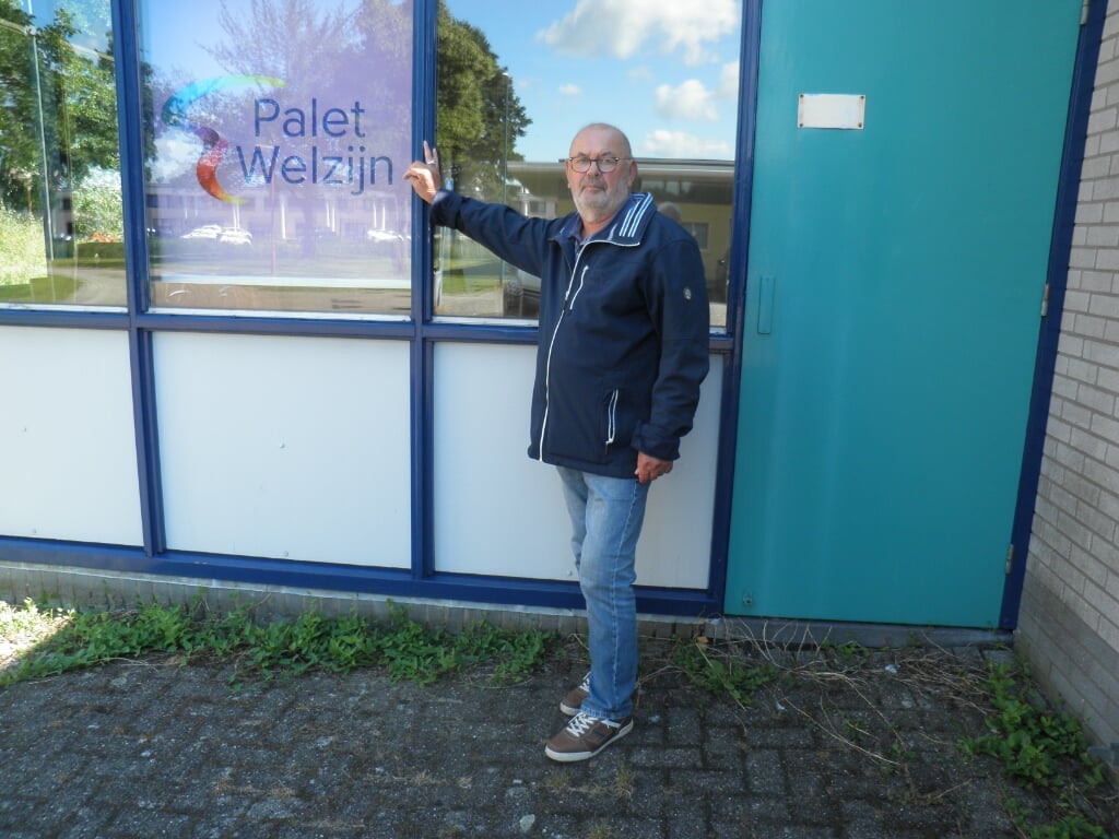 Theo Smit voorzitter van Senioren Bridgeclub Zoetermeer: “Wij zijn plotseling dakloos.” Foto Kees van Rongen