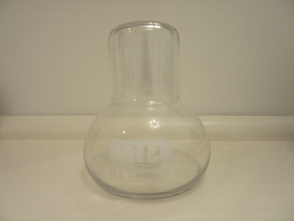 RIVERDALE waterkannetje met bijpassend drinkglas