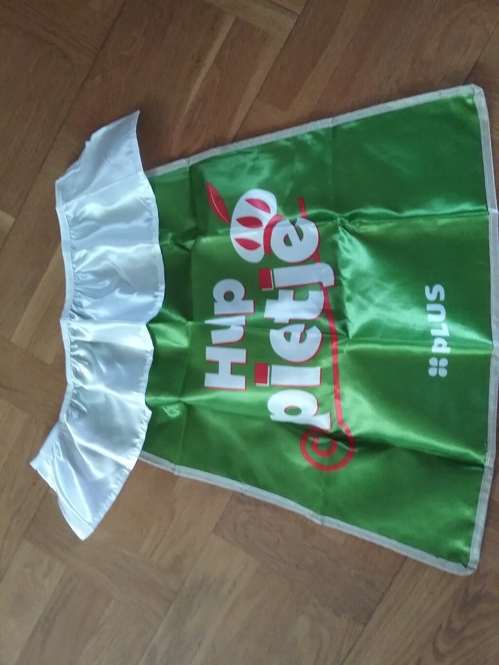 Pieten cape van de Plus // nieuw.