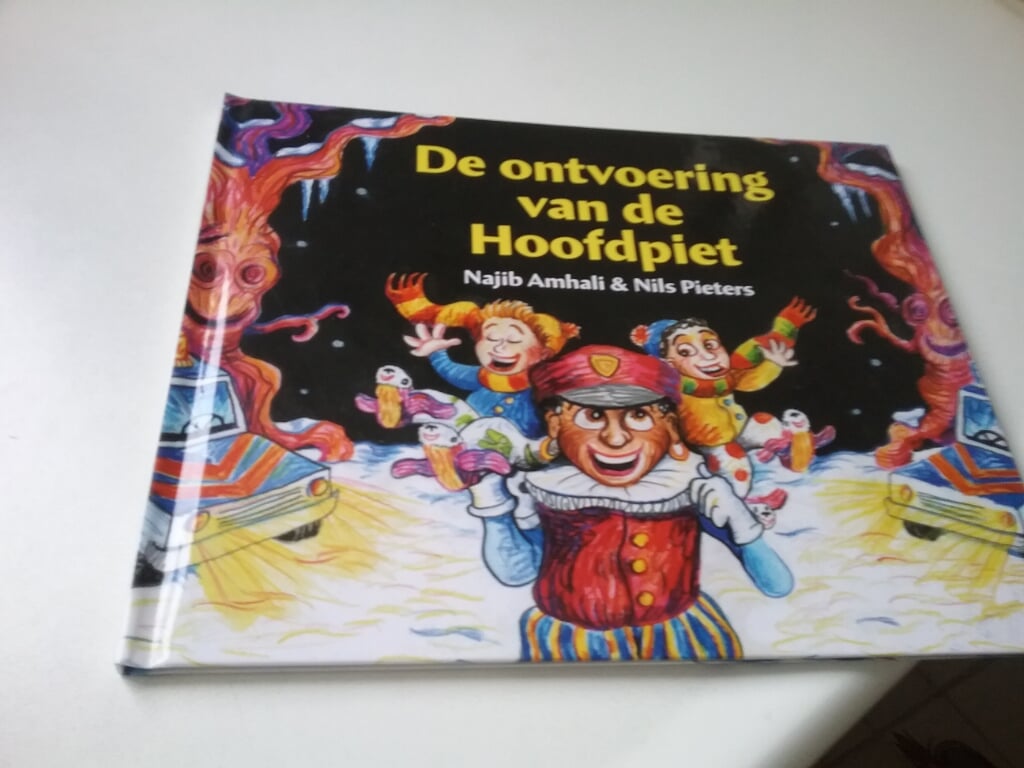 Sinterklaas boek//  de ontvoering van de Hoofdpiet.