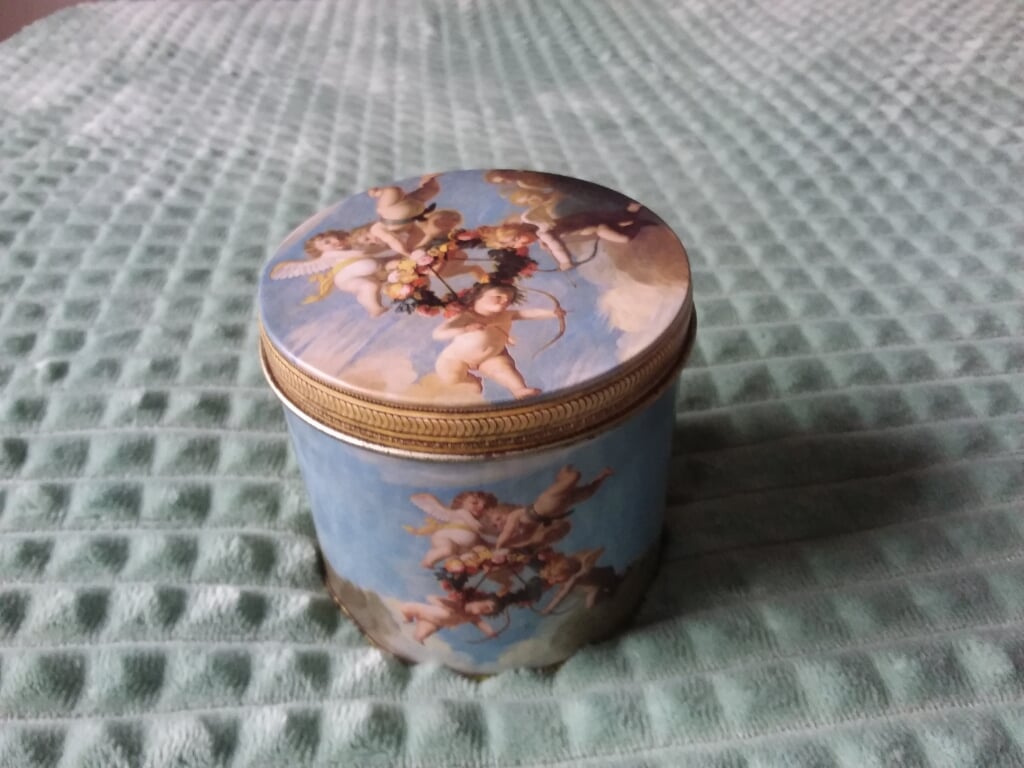 Leuk BLIKJE, met Afbeelding ,"Putti's "