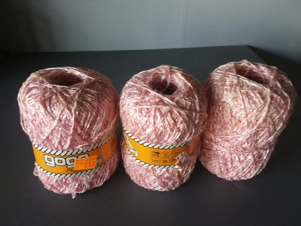 3 BOLLEN ROZE HAAK-BREI-KATOEN!
