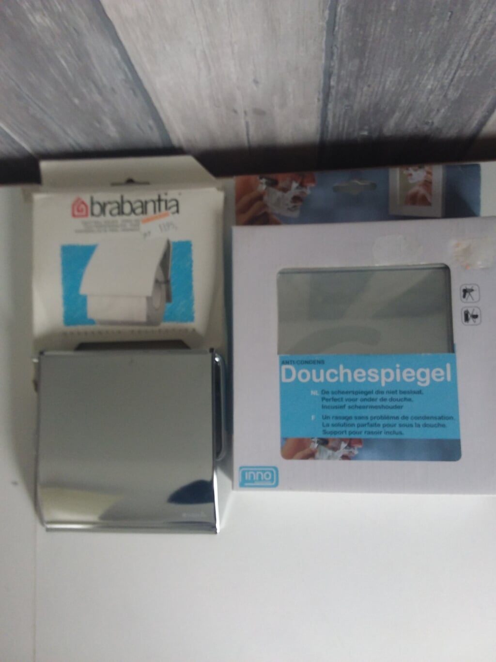 NIEUW! BRABANTIA TOILETROL-HOUDER en DOUCHE-SPIEGEL