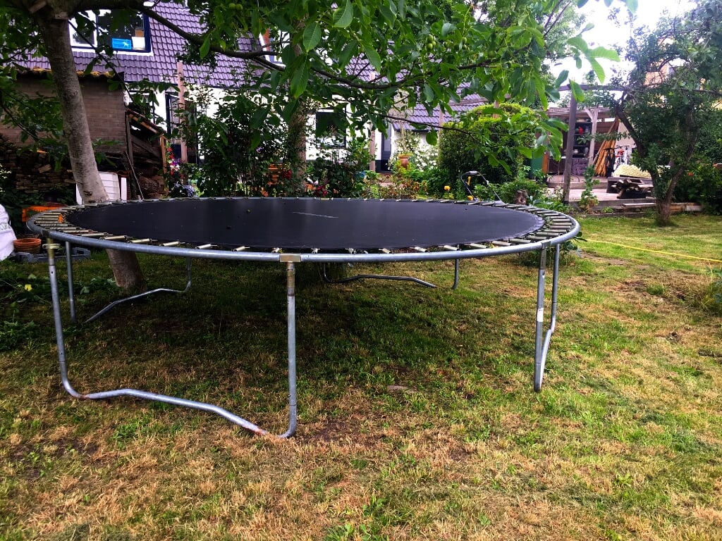 trampoline 366 diameter