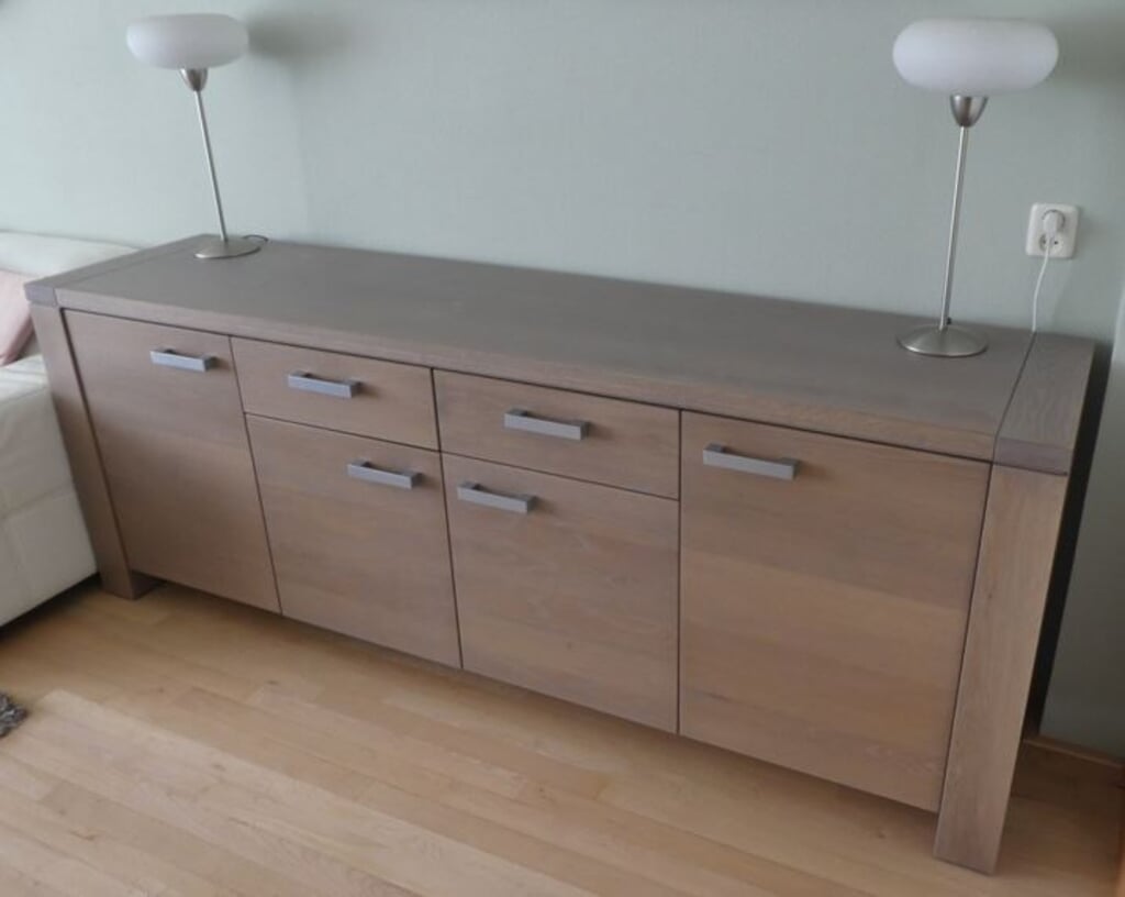 dressoir, licht vergrijsd eikenhout