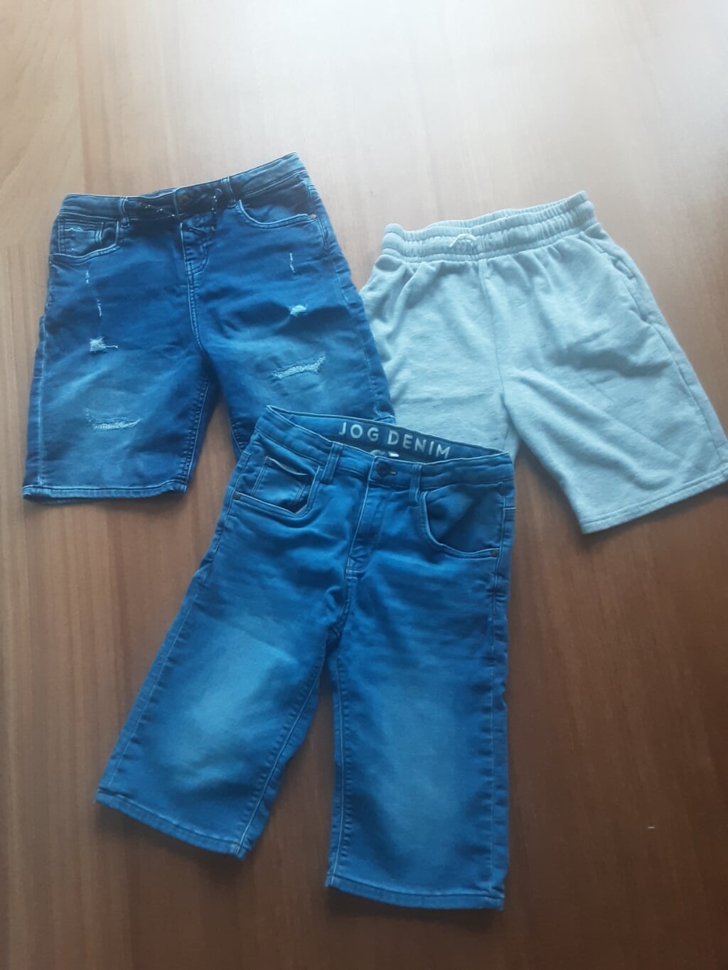 GRATIS OPHALEN JONGENS KLEDING 158/164
